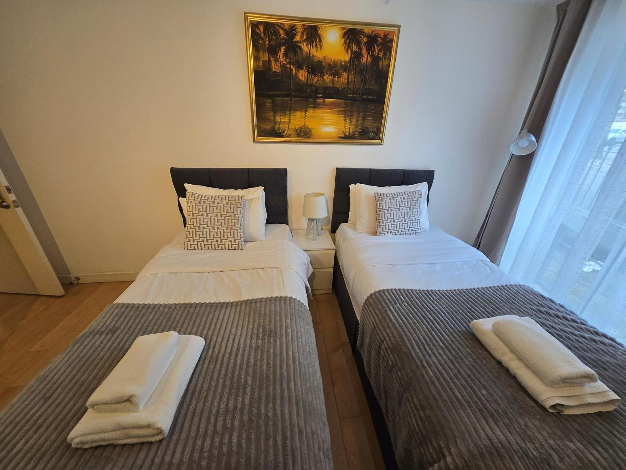Superior Canary Wharf O2 Arena 2Br Apartment Londen Buitenkant foto